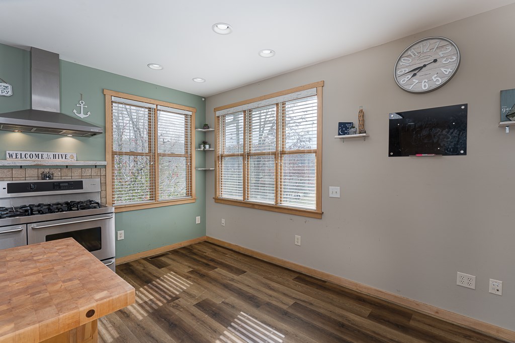 2257 Trout Cove Road Property Photo 16