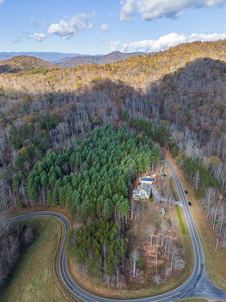 2257 Trout Cove Road Property Photo 40