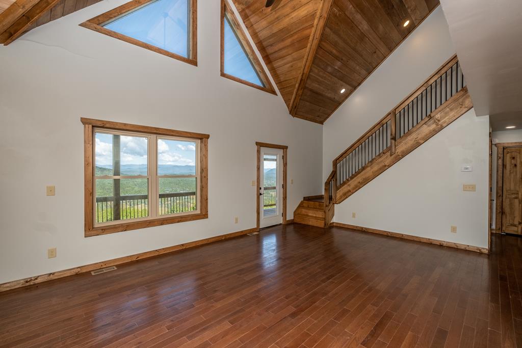 215 Brasstown Heights Lane Property Photo 3