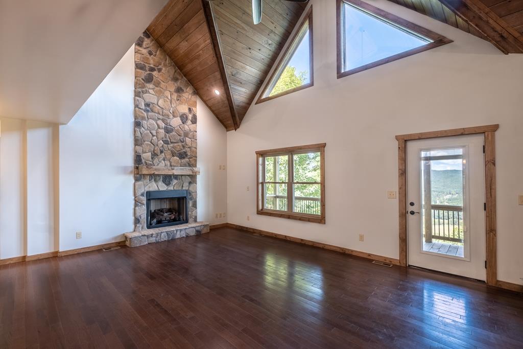 215 Brasstown Heights Lane Property Photo 4