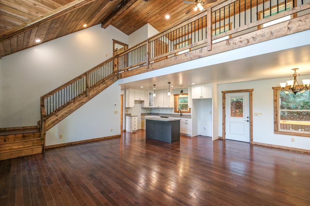 215 Brasstown Heights Lane Property Photo 7