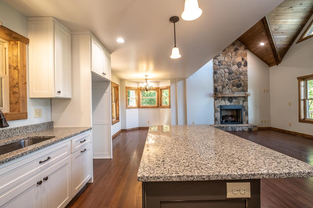 215 Brasstown Heights Lane Property Photo 12