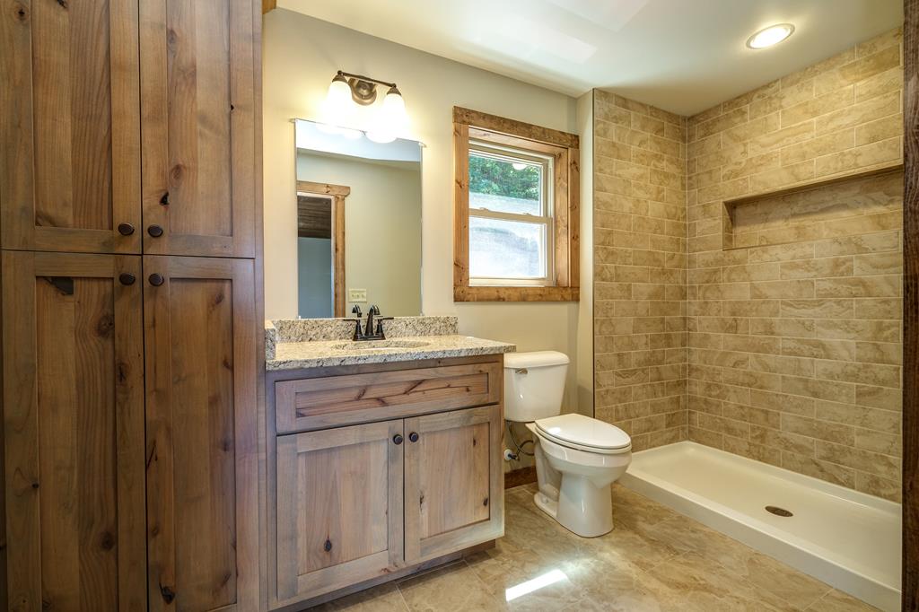 215 Brasstown Heights Lane Property Photo 32