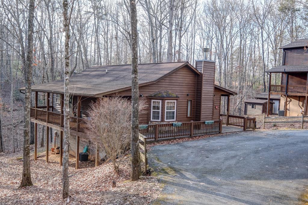60 Tuttle Lane Property Photo