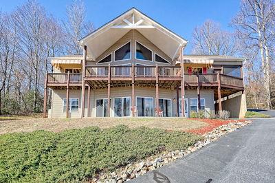 1085 Chatuge Village Circle Property Photo