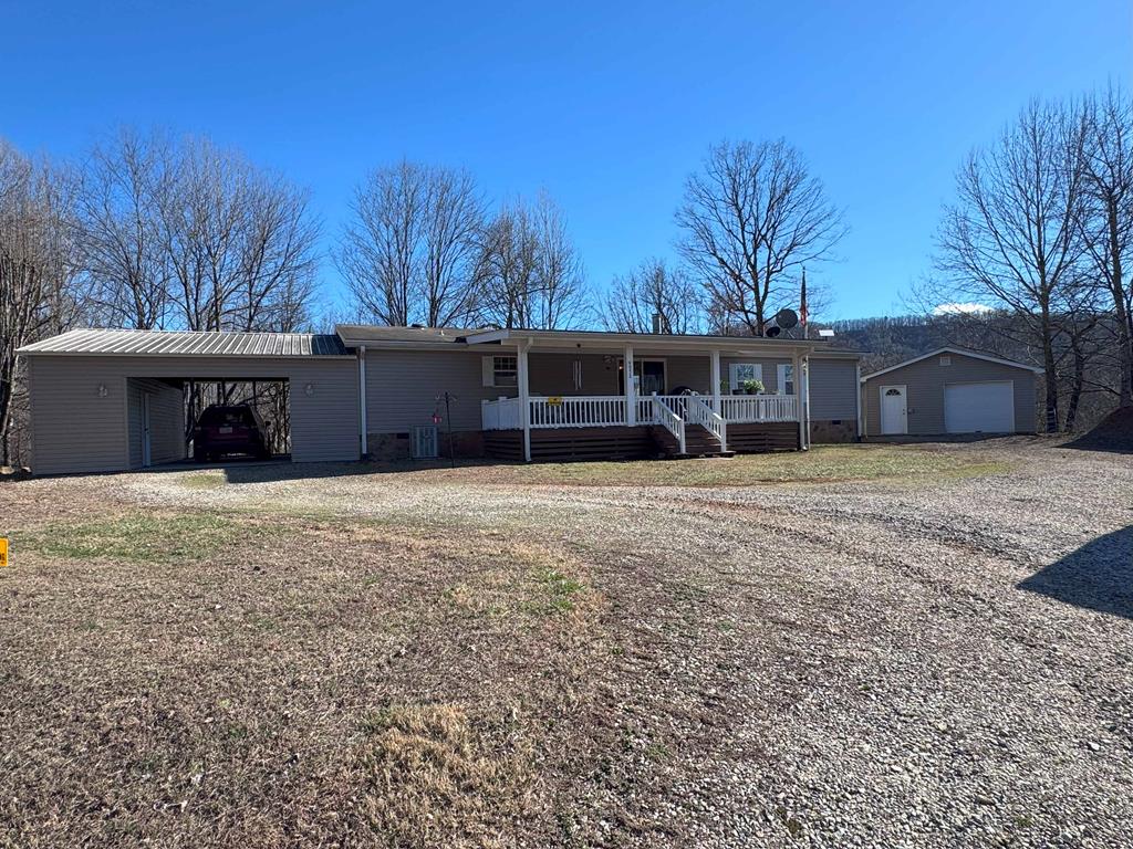 4052 Fairview Road Property Photo 1