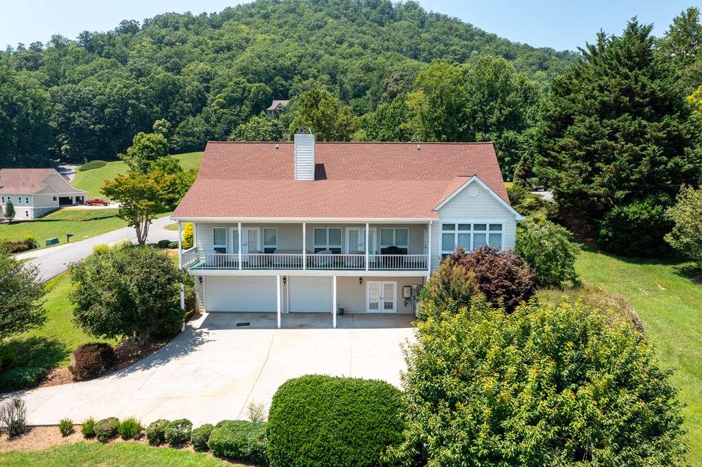 18 Foxfire Court Property Photo 2