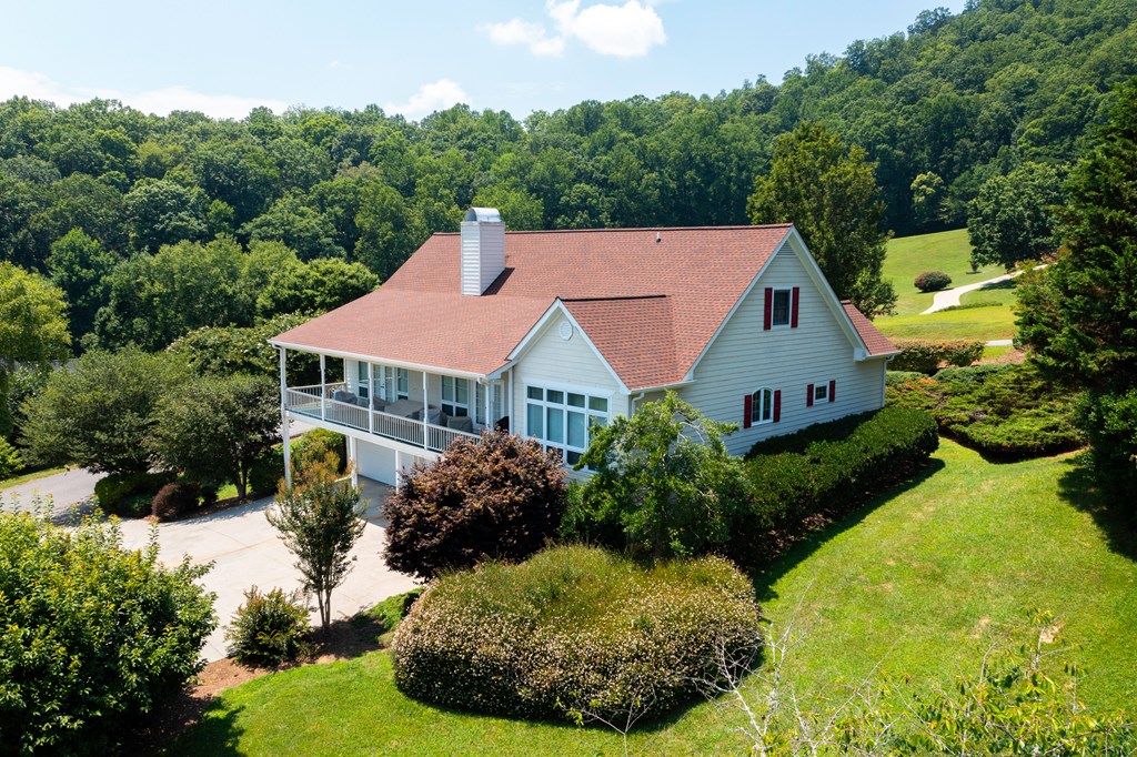 18 Foxfire Court Property Photo 3