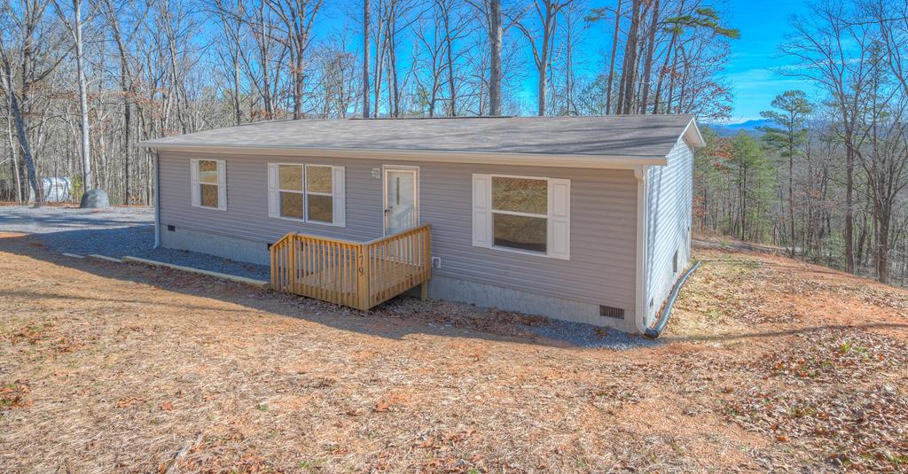 179 Fawn Ln Property Photo 1
