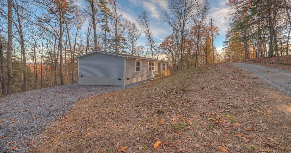 179 Fawn Ln Property Photo 8