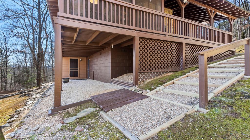146 Lake Overlook Drive Property Photo 2