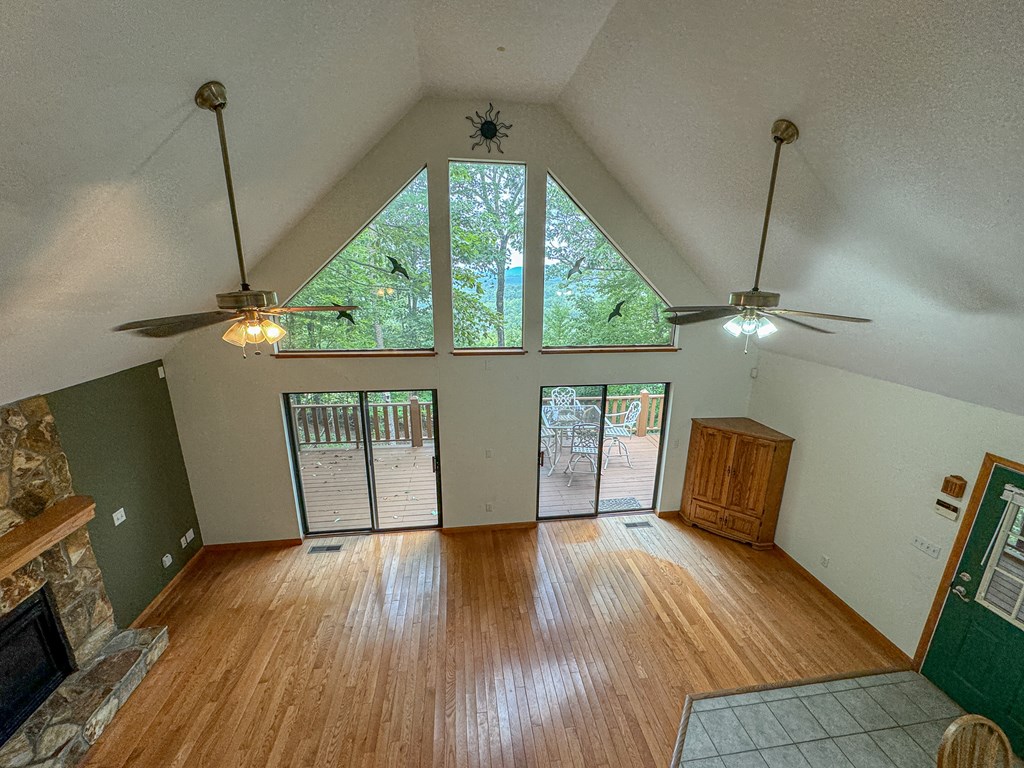 425 Boyd Ridge Drive Property Photo 7