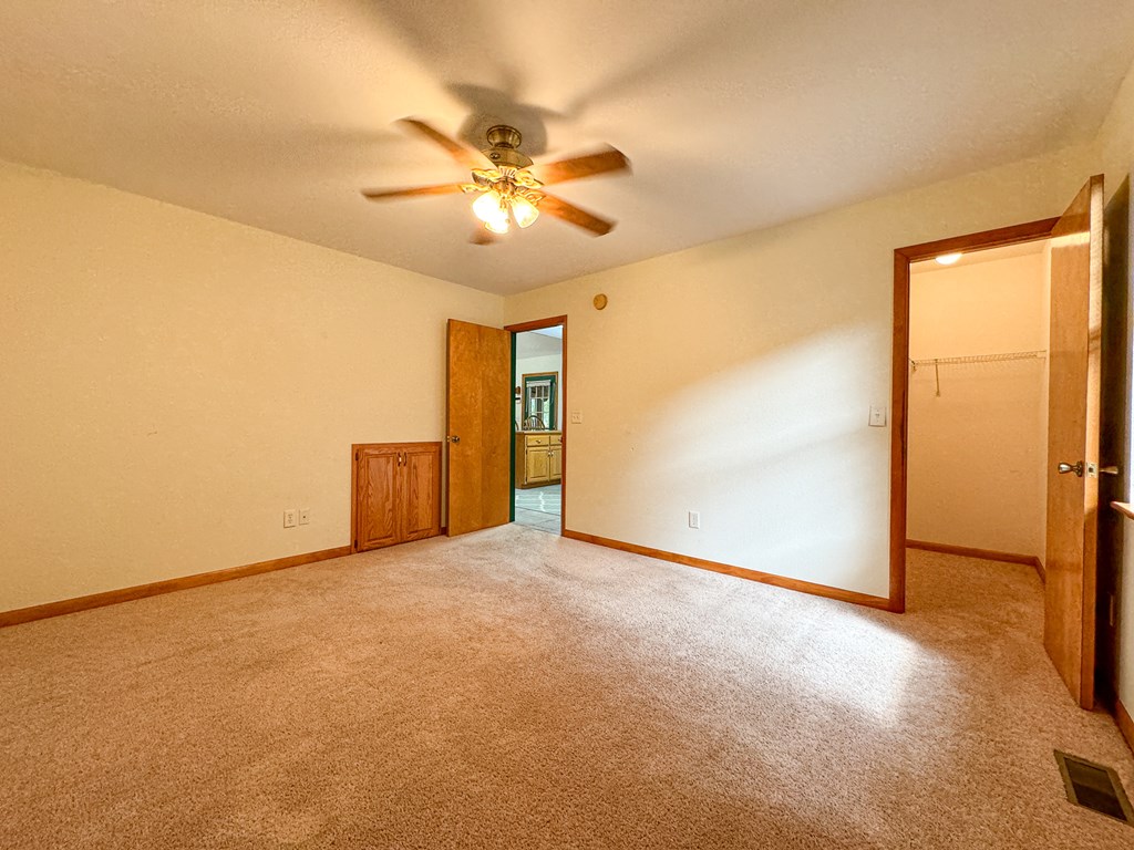 425 Boyd Ridge Drive Property Photo 15