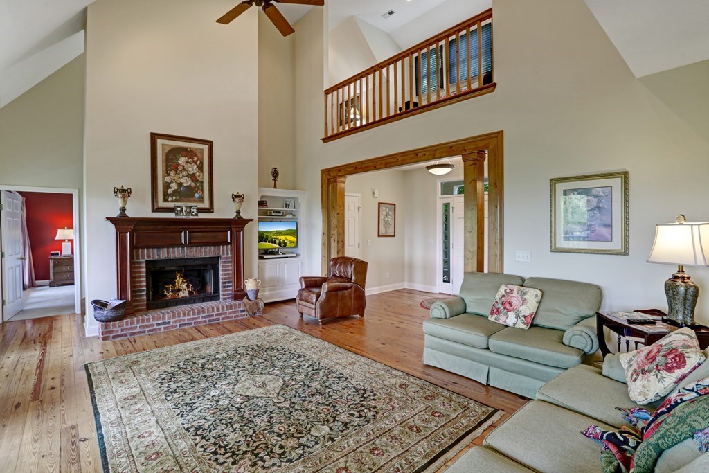 1292 Harris Ridge Road Property Photo 5