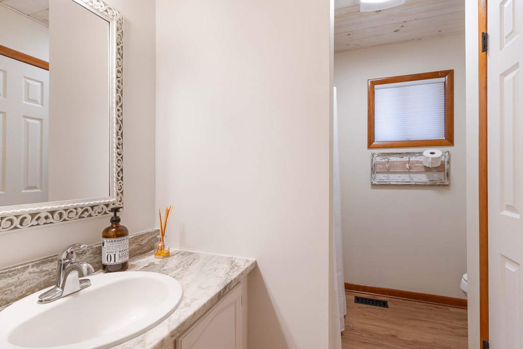 608 Caesars Cove Dr Property Photo 26