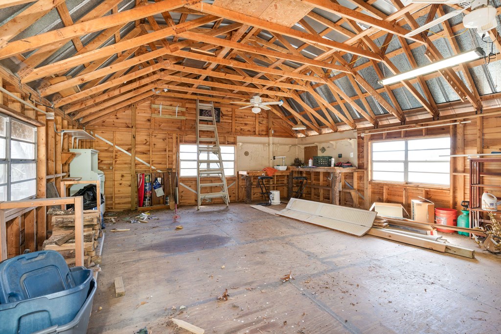 608 Caesars Cove Dr Property Photo 43