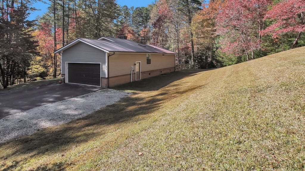 245 Sunnie Lane Property Photo 8