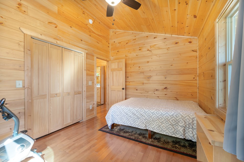 100 Fern Cove Lane Property Photo 14