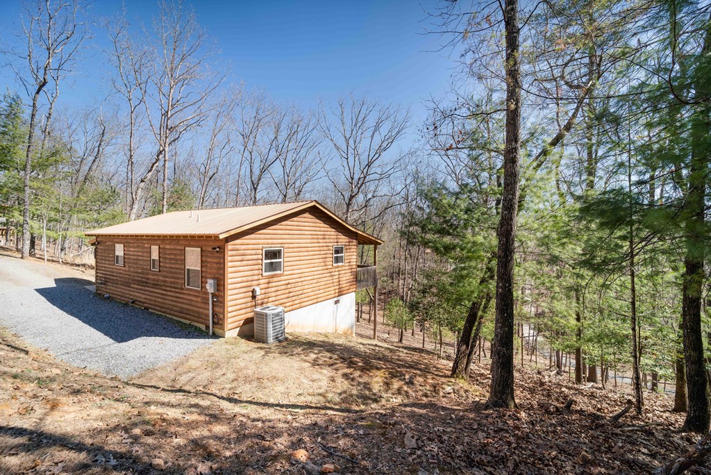 100 Fern Cove Lane Property Photo 24