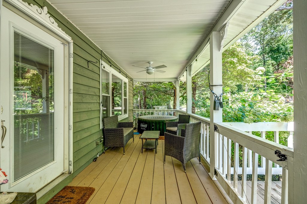 110 Dogwood Estates Property Photo 32