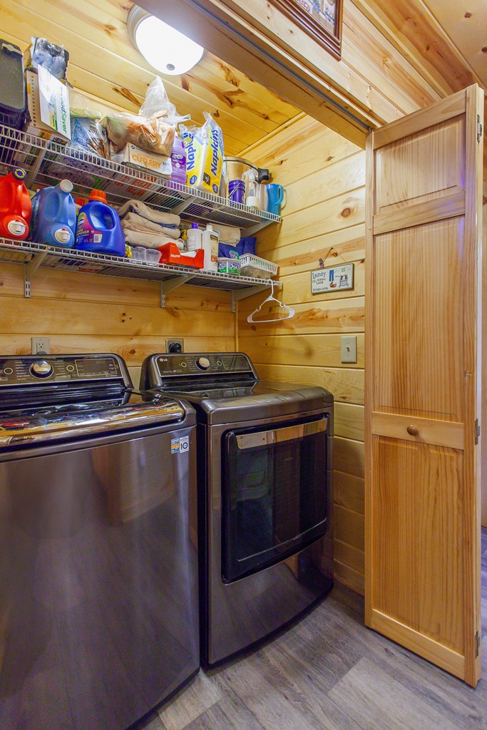 1095 Harshaw Farm Drive Property Photo 39