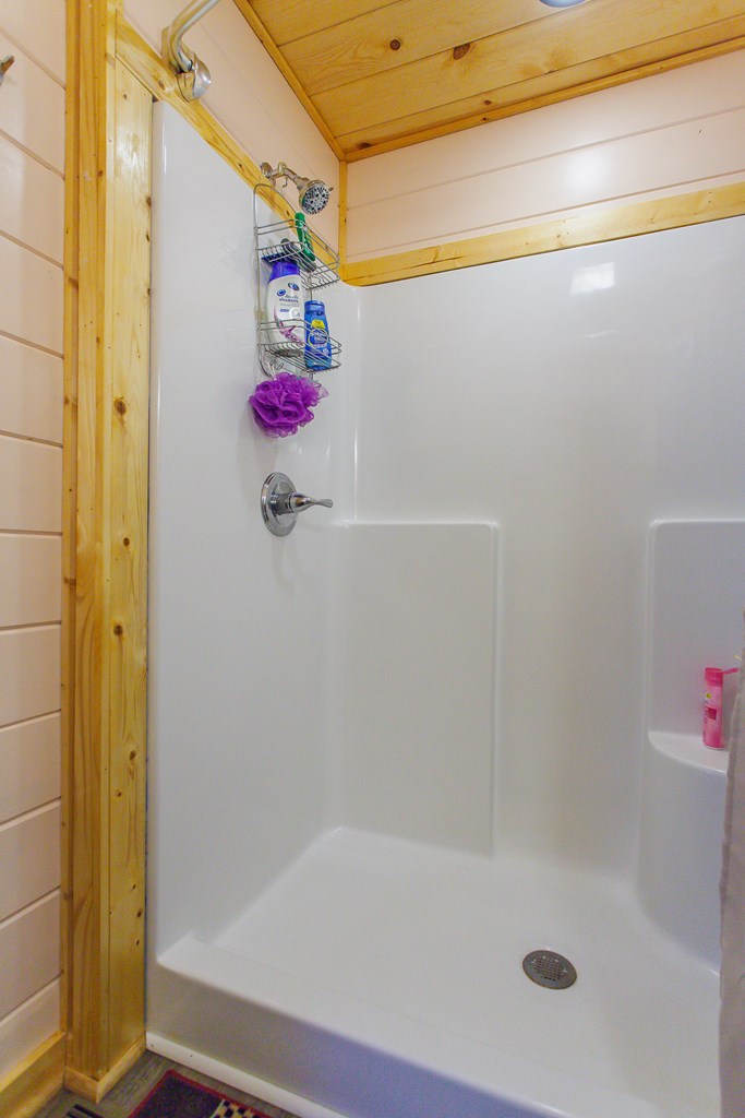 1095 Harshaw Farm Drive Property Photo 51
