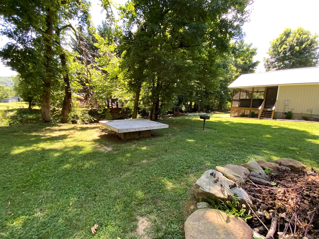 8 Lazy Bear Trail Property Photo 24