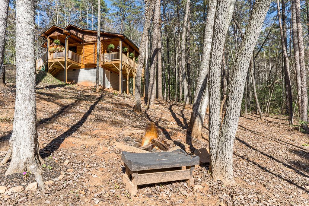 60 Deer Valley Ln Property Photo 1