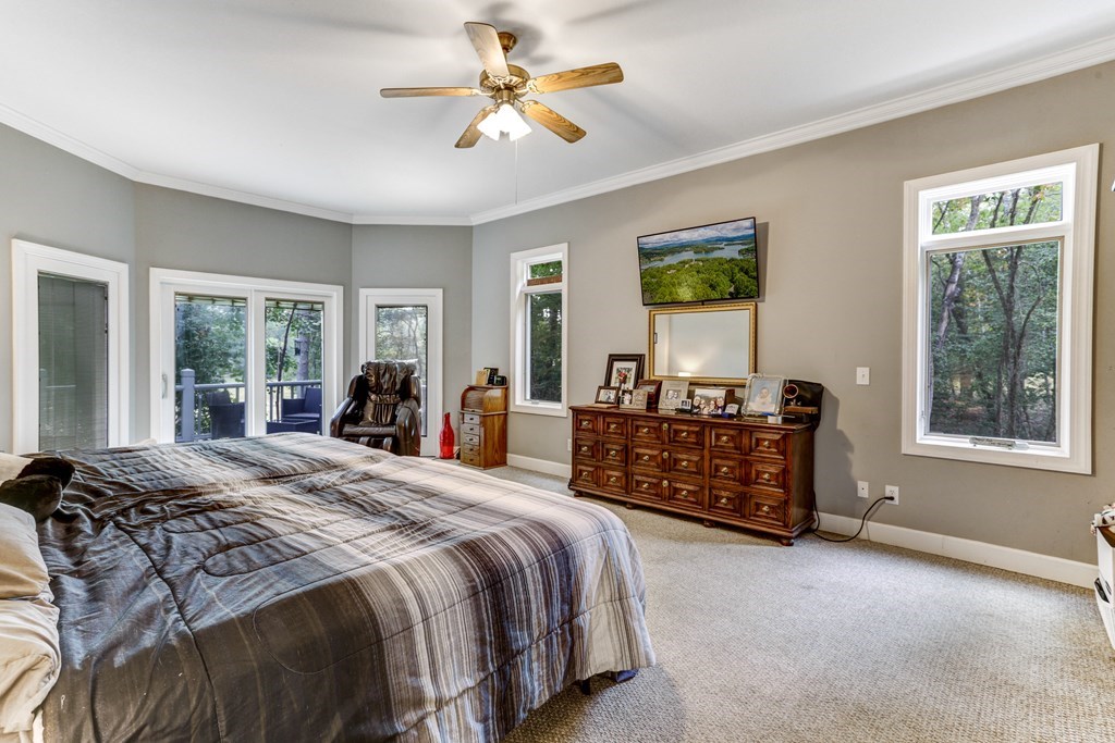 5981 Candy Mountain Road Property Photo 19