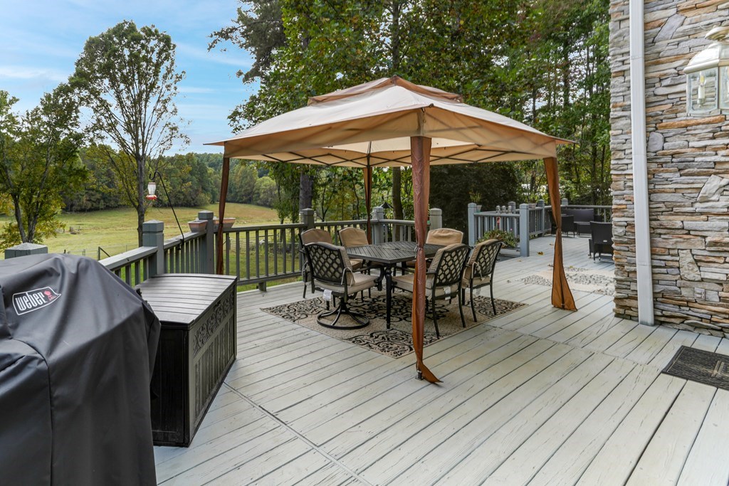 5981 Candy Mountain Road Property Photo 32