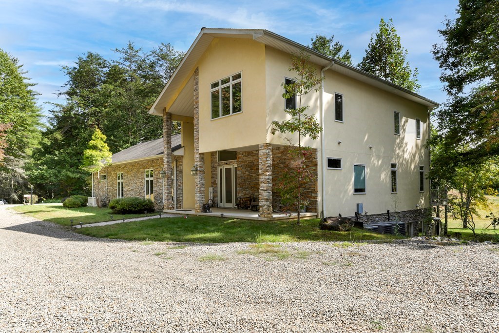 5981 Candy Mountain Road Property Photo 35