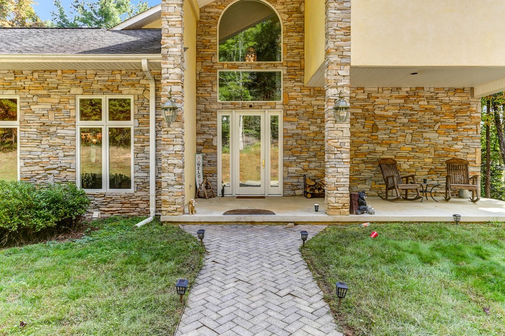5981 Candy Mountain Road Property Photo 45