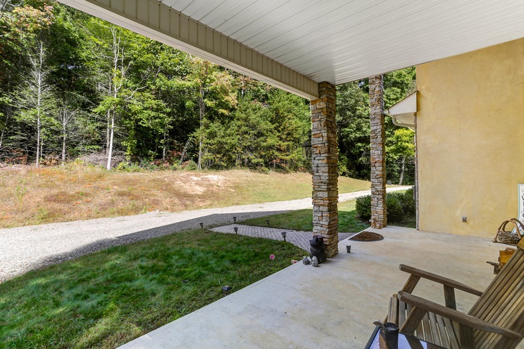 5981 Candy Mountain Road Property Photo 46