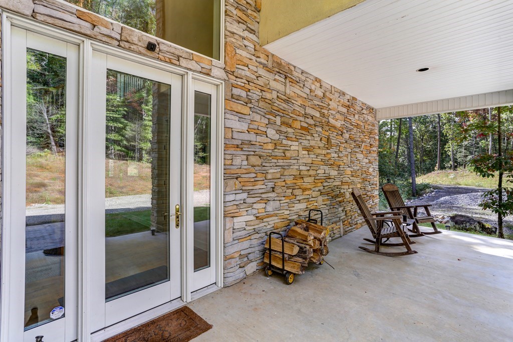 5981 Candy Mountain Road Property Photo 48