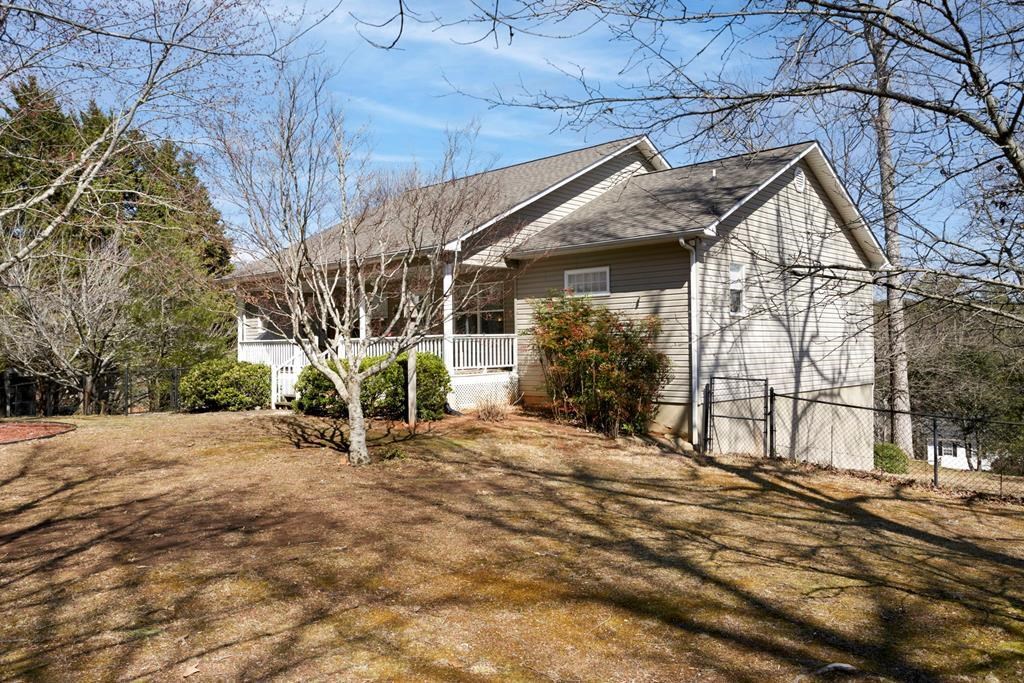 2097 Woodlake Lane Property Photo 30