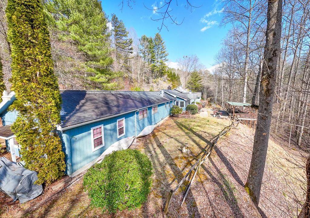 1283 Blue Boar Road Property Photo 10