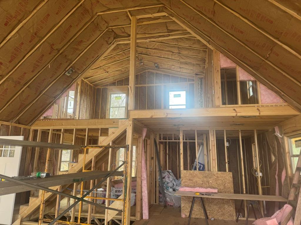7 Salt Lick Lane Property Photo 4