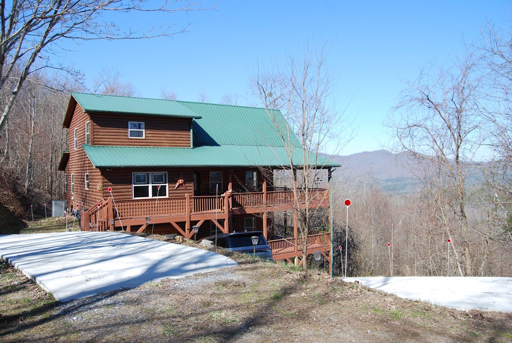 1013 Buck Ridge Drive Property Photo 2