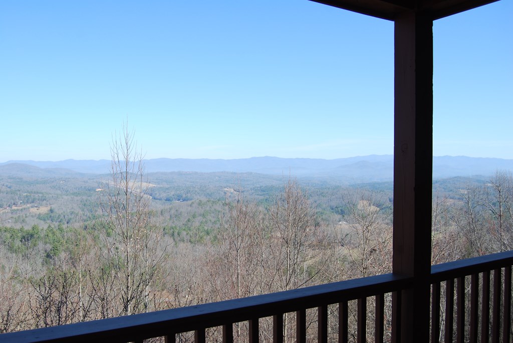 1013 Buck Ridge Drive Property Photo 11