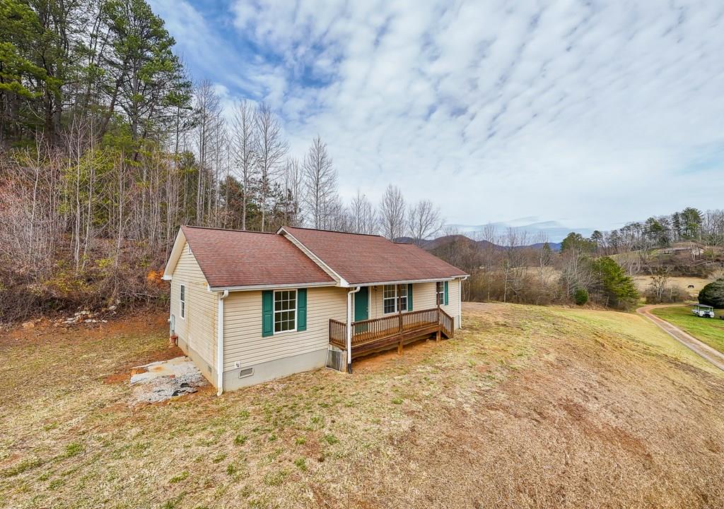 42 Leonard Davis Road Property Photo 1