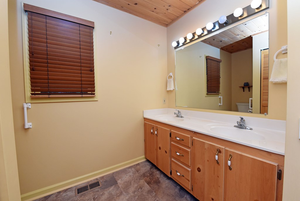 452 Blue Ridge Trails Property Photo 35
