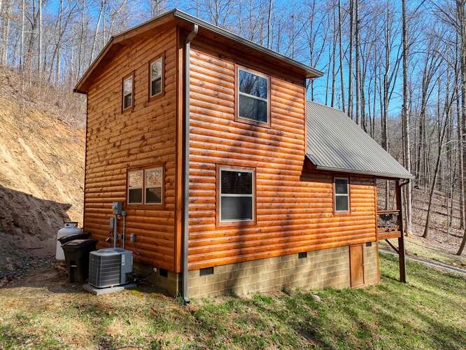619 Cherokee Oaks Road Property Photo 6