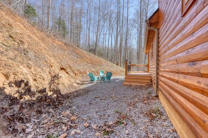 619 Cherokee Oaks Road Property Photo 7