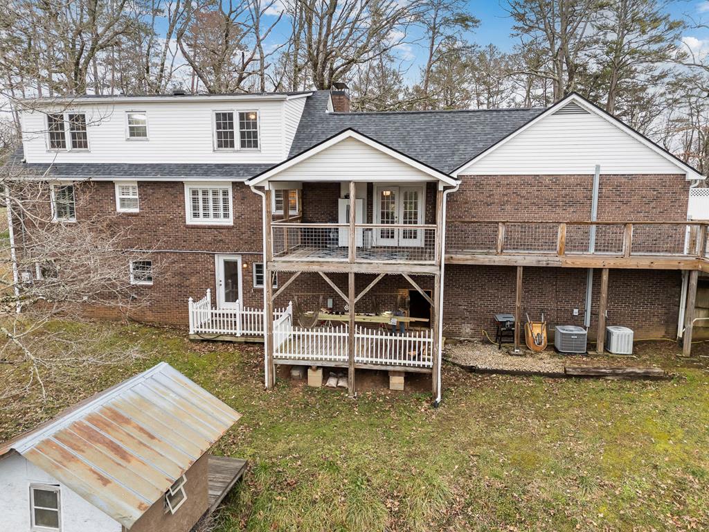 425 Sunrise St. Property Photo 2