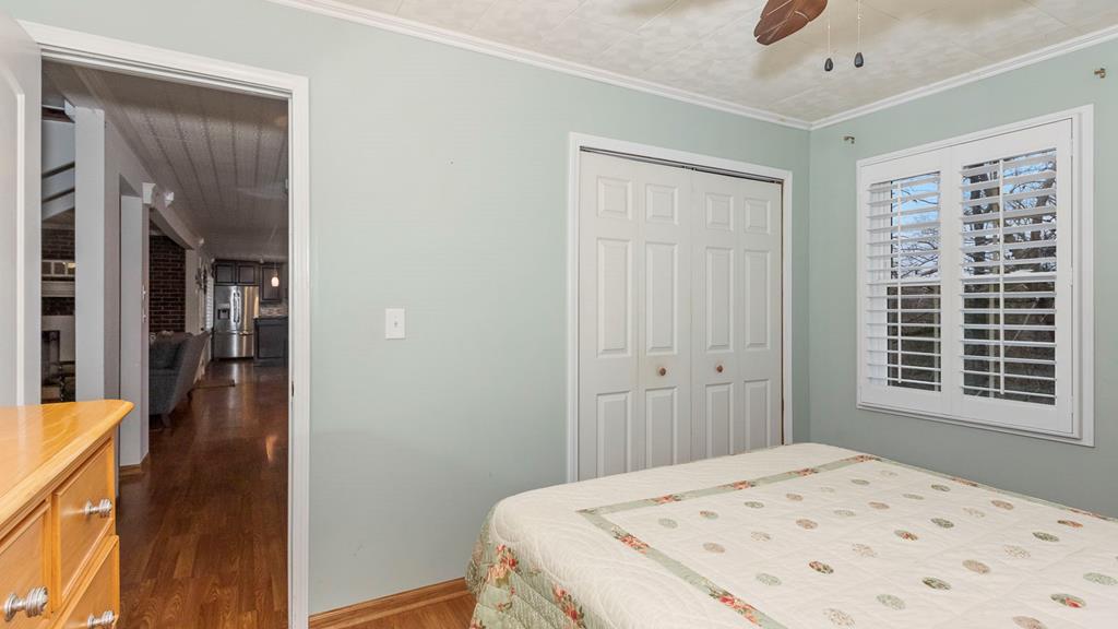 425 Sunrise St. Property Photo 33