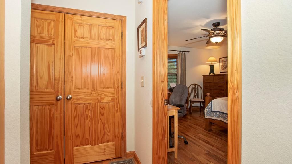 560 Bella Loma Hgts Property Photo 31