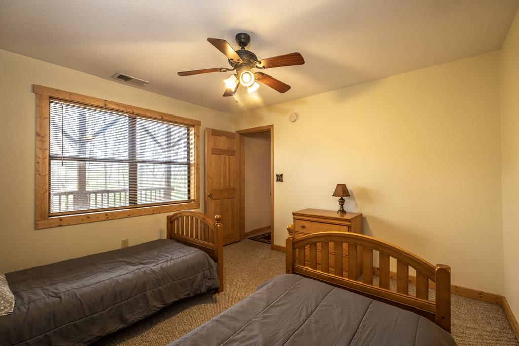 35 Relaxed Path Property Photo 41