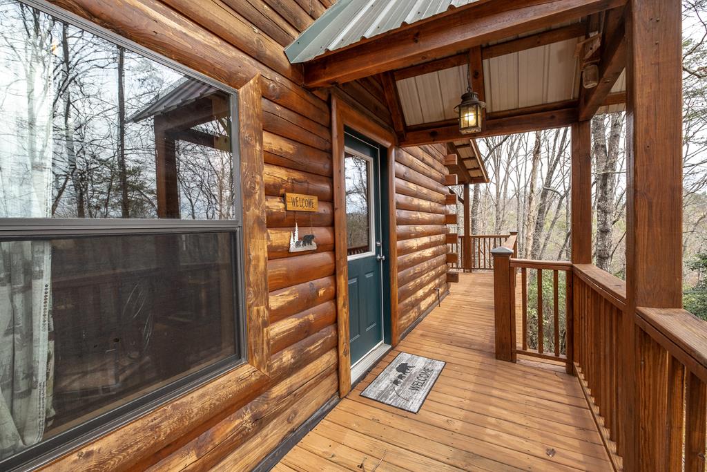 35 Relaxed Path Property Photo 48