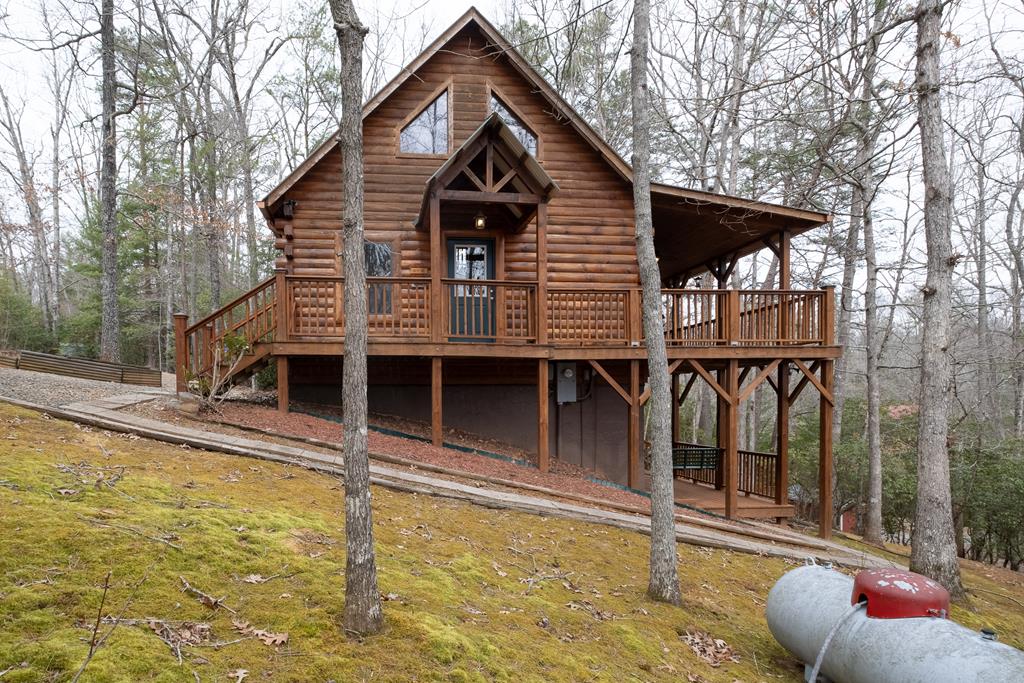 35 Relaxed Path Property Photo 56