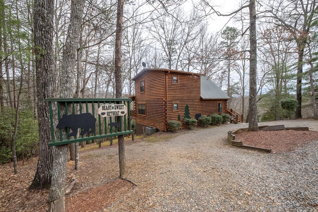 35 Relaxed Path Property Photo 60
